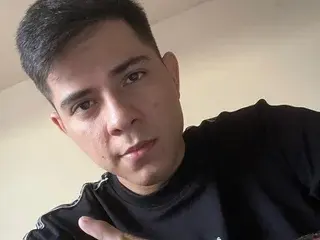 Streamate Live Porn of NickStorm