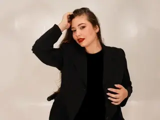 Streamate Best Webcam of Sophiia_Grey