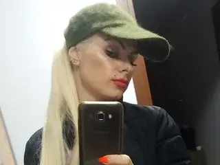 Streamate Free Porn Cam of Pure_Seduce_WOW