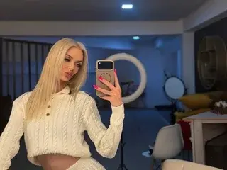 Streamate Sex Cam of SkinnyNatty
