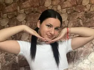 Streamate Private Sex Chat of SELYINA