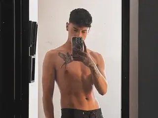 Streamate Private Sex Chat of Gabriel_tw