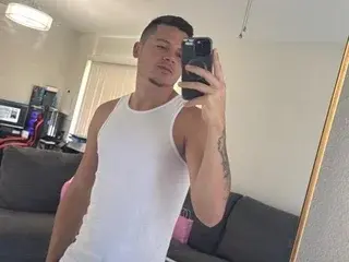 Streamate Watch Live Sex Cams of LouisandLeo