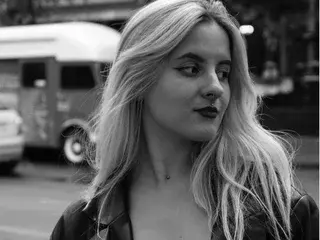 Streamate Live Sex of Daryana_Gray