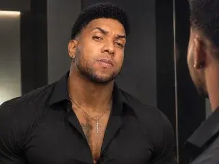 Streamate Sex Cam of Noah_Jacee