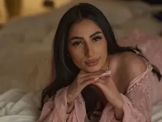 Streamate Sex Cam of AvaLyynn