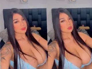 Streamate Nude Webcam of Samy_Thomas