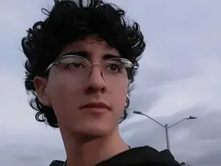 Streamate Live Sex of ElliotNoir