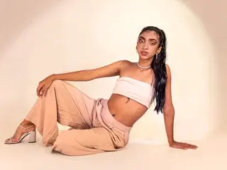 Streamate Live Porn of Veronica_Hottiee