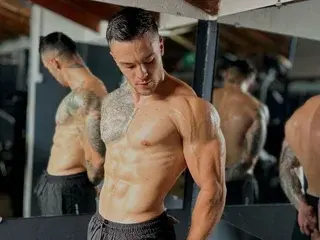 Streamate Live Sex Cam of AlexanderCollim