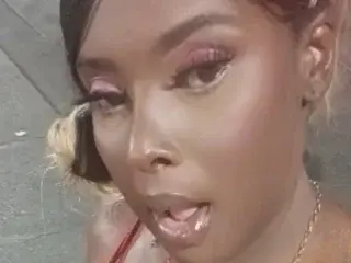 Streamate Live Sex Cam of BustyBunny00