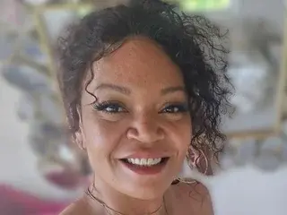 Streamate Free Live Porn of NomieBrooks