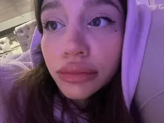 Streamate Free Porn Cam of NatallieLynn