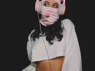 Streamate Live Porn of MIA_22