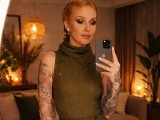 Streamate Private Sex Chat of JessieGarvet19