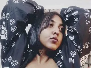 Streamate Live Sex of IndianPlayBunnyxxx