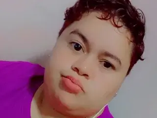 Streamate Nude Webcam of hotlesby_lucy