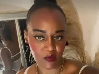 Streamate Sex Chat of Lirarusso