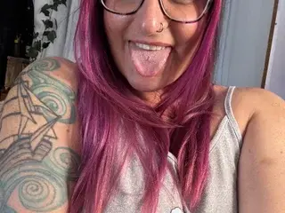 Streamate Adult Webcams of PoppyPrynne
