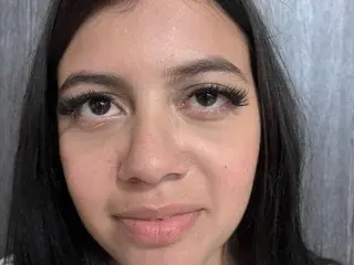 Streamate Free Live Porn of Shaktilovx