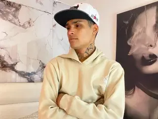 Streamate Free Porn Cam of Ozuna_Demmers