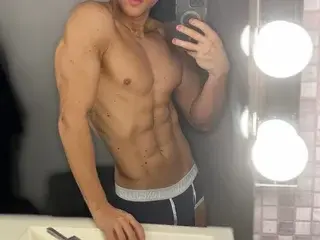 Streamate Sex Cam of ChristianLevinee