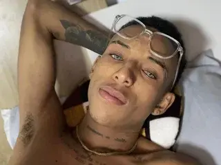 Streamate Live Sex Cam of DavidLlondo