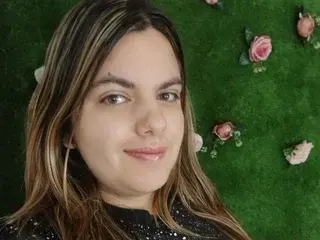 Streamate Sex Chat of HugeTitties