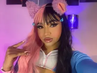 Streamate Sex Chat of LittleAmbarhot