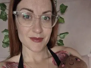 Streamate Sex Cam of PerkyKaiaUK