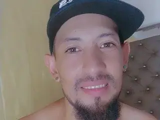 Streamate Watch Live Sex Cams of Man_Latin_Big