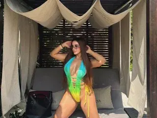 Streamate Live Porn of Mia_bond