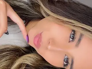 Streamate Adult Webcams of MissTianaX