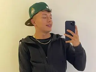 Streamate Sex Cam of Nico_Knight