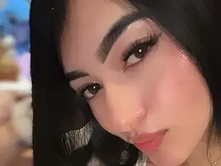 Streamate Live Sex Cam of ZoeFerrer777