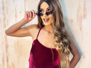 Streamate Nude Webcam of scarletmoore66