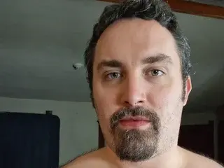 Streamate Nude Webcam of MetalStud