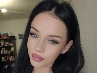 Streamate Free Porn Cam of LunnaHayses