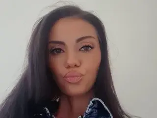 Streamate Free Live Porn of gloria_shine