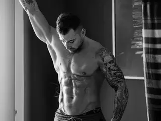 Streamate Nude Webcam of DuncanStone