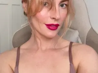 Streamate Adult Webcam of GoddessAmberD