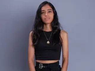 Streamate Live Sex Cam of LauraUsagi