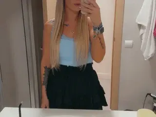 Streamate Best Webcam of Luna_Blondie_Luxe
