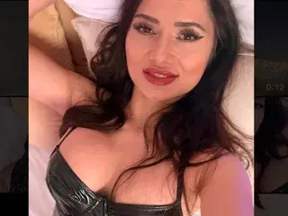 Streamate Adult Webcams of AnnaKarinaX