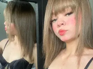 Streamate Adult Webcams of Giselle_Mio