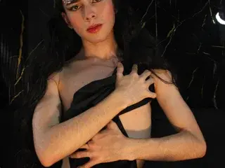 Streamate Live Sex Cam of Charlot67