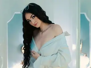 Streamate Live Porn of BellaMillers