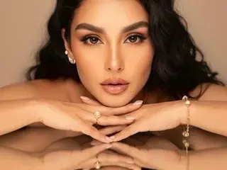 Streamate Live Porn of HollyBrensone