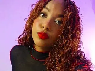 Streamate Live Sex of Lynn_Cute