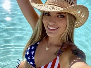 Streamate Free Live Porn of GoddessBiancaBelle